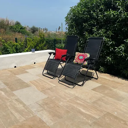 בית נופש Casa Peppo דניה